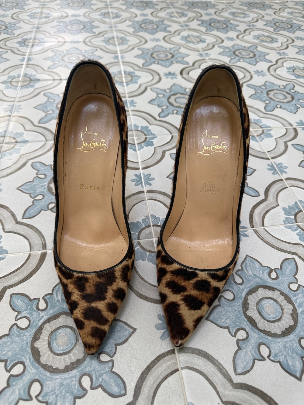 Christian Louboutin So Kate Leopard Calf Hair Pointed Toe Pumps - Leopard 38.5